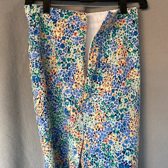 J.Crew Multicolor Floral Pencil Skirt | Size 00 | Vibrant Spring Print | Lined - Picture 4 of 6